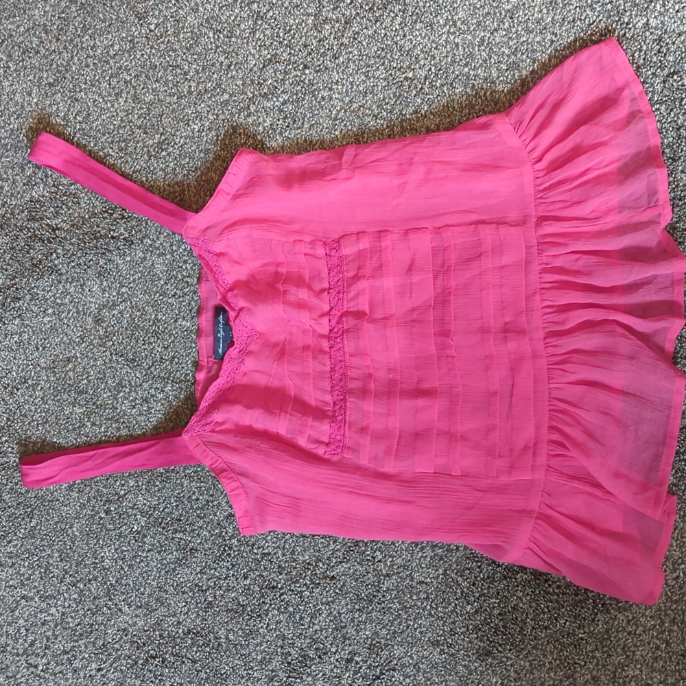 Tank top size small